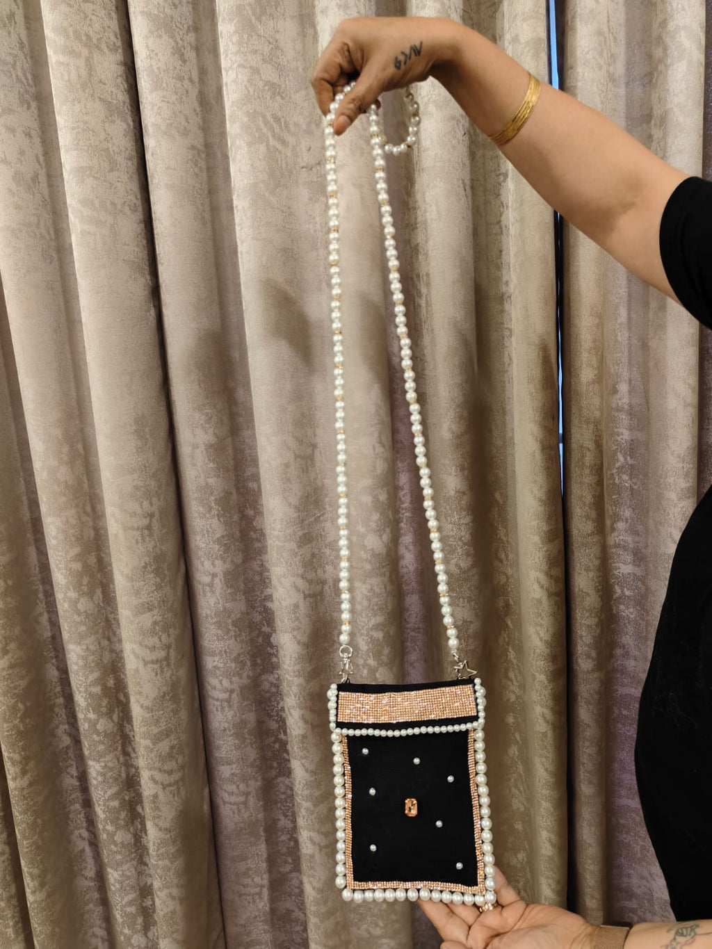 ROSEGOLD CHARM