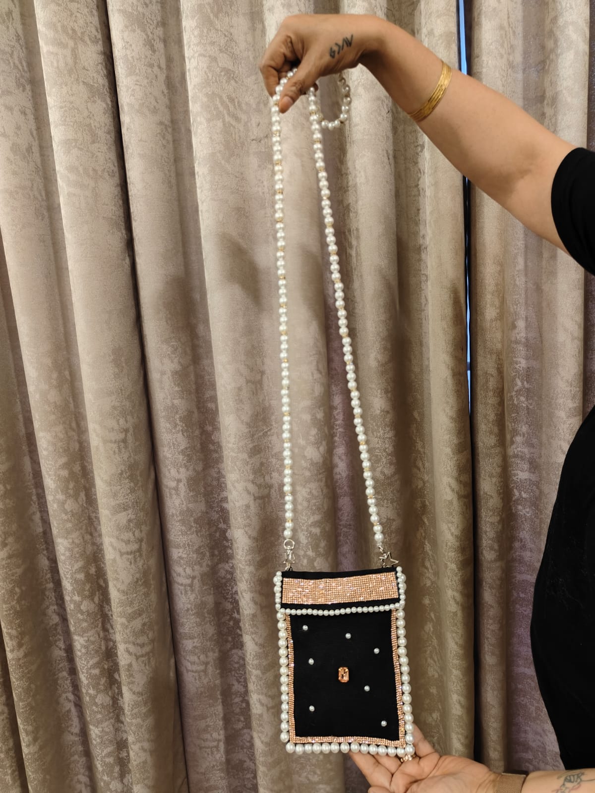 ROSEGOLD CHARM