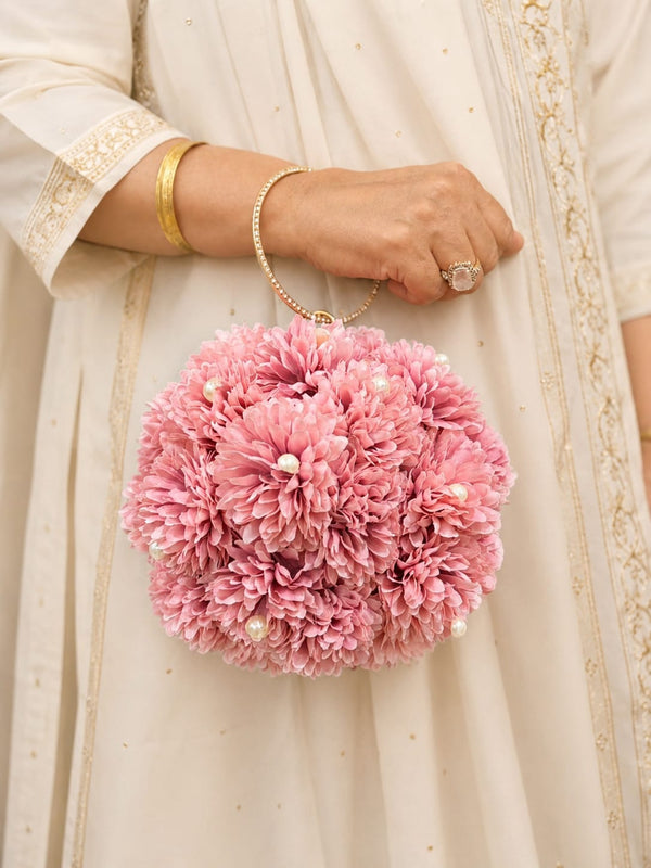 GULABI NOOR